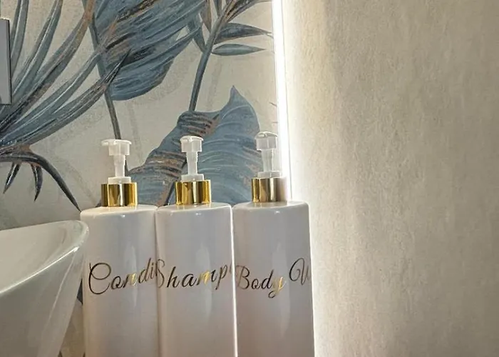 Vatican Lovely Nights-luxury בית הארחה