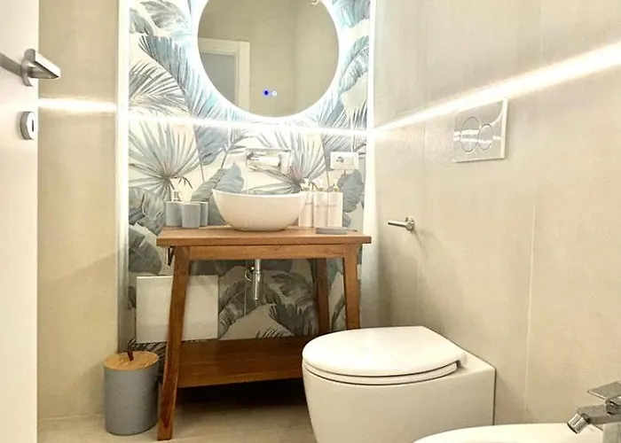 Vatican Lovely Nights-luxury בית הארחה 4*